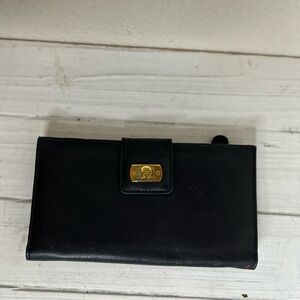 Aigner Elegant Vintage Black Leather Wallet